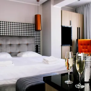 3* Hotell Pomaranczowa Plaza