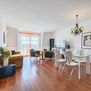 Apartment Dom & House - Parkur, Zoppot